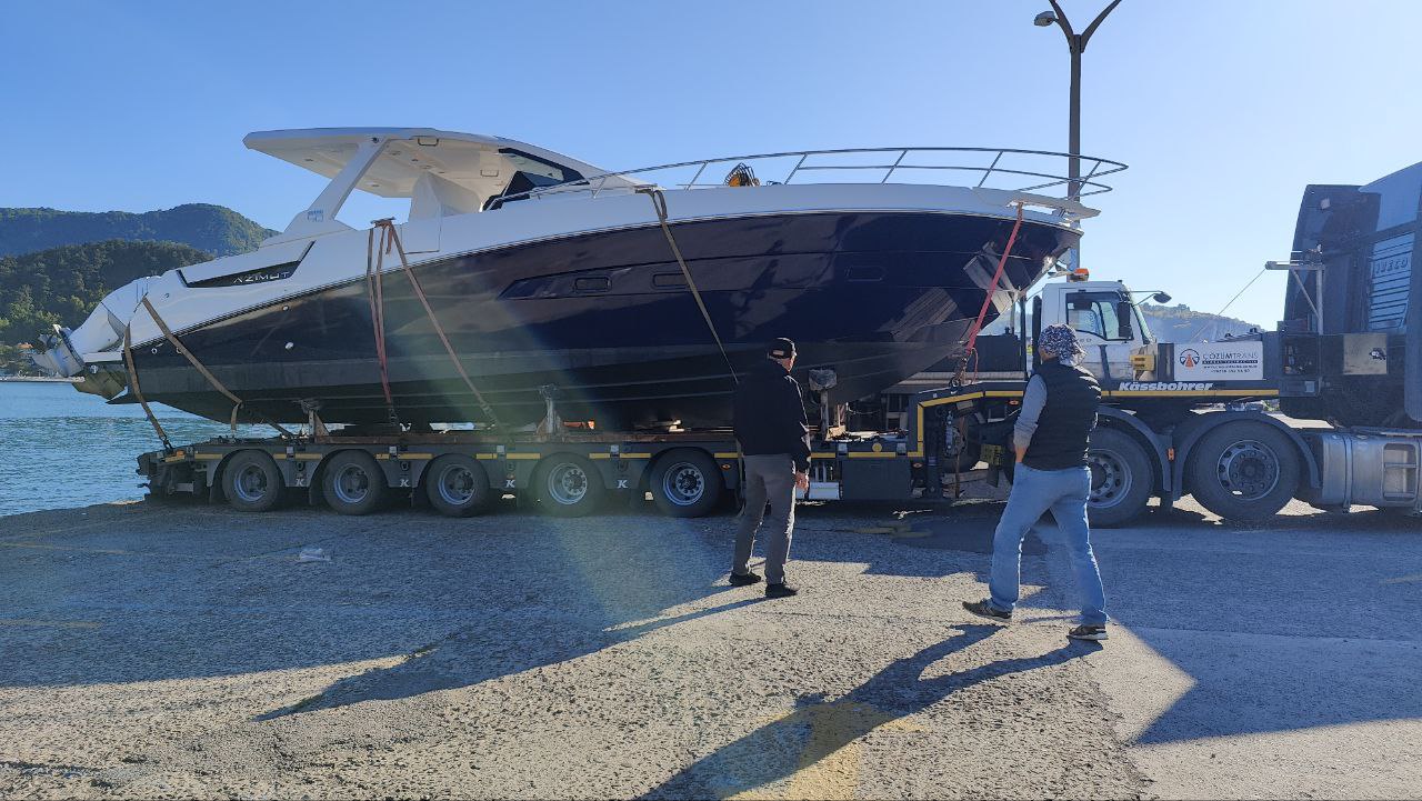 Yacht Transportation